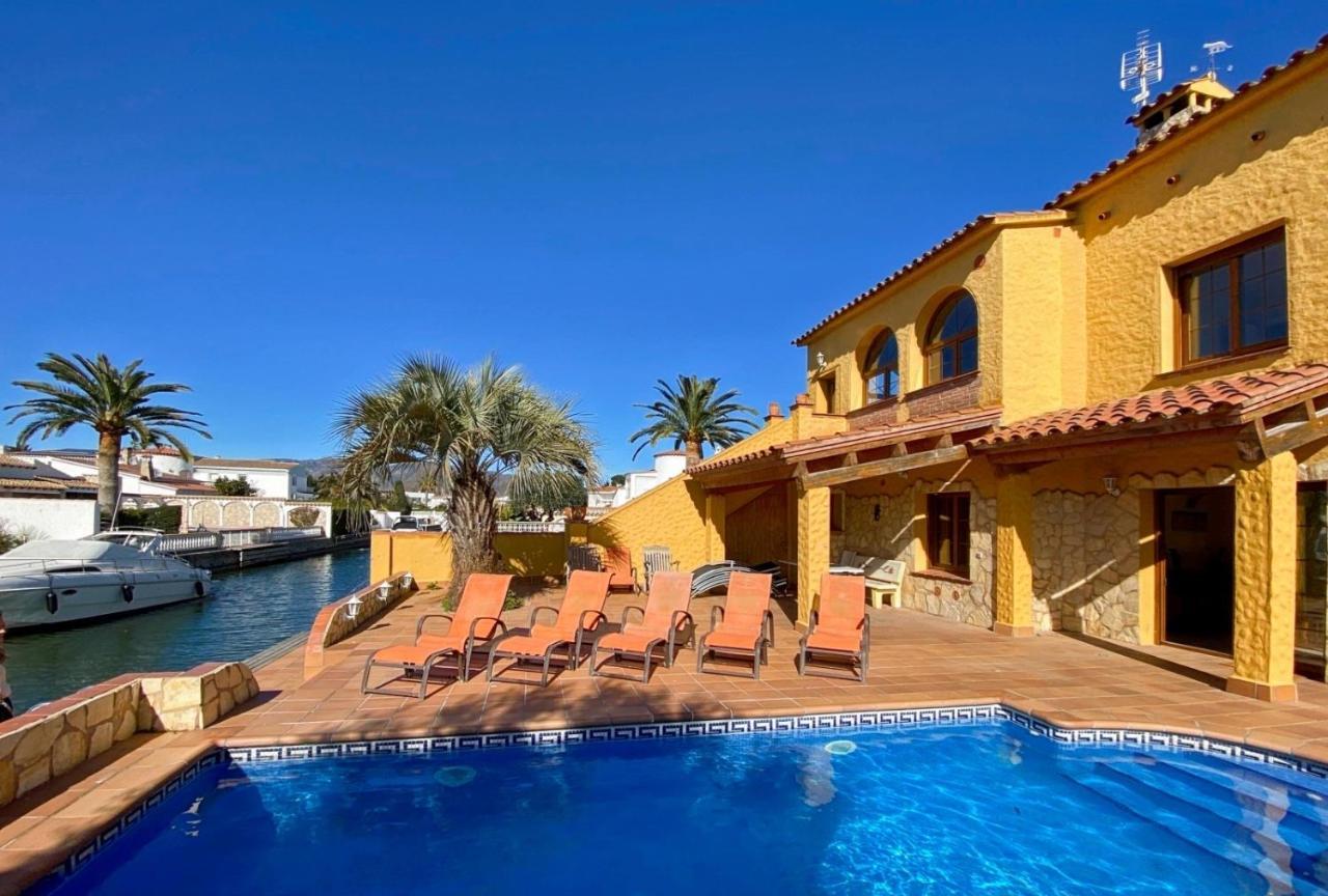 Ampuriahome Villa Hosting 15, Pool & Mooring Емпуріабрава Екстер'єр фото